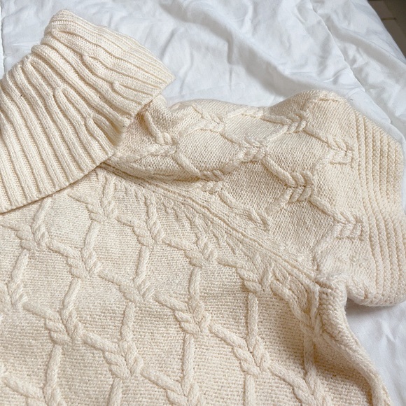 !!⭐️🌟Clearance ⭐️🌟!! Banana Republic Dress - Picture 2 of 9